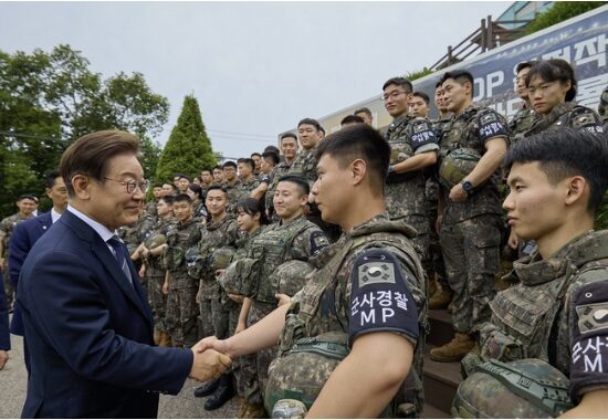 「非常厳戒」の混乱から立ち直れていない韓国軍、李在明大統領の言葉から見える危機感とは？