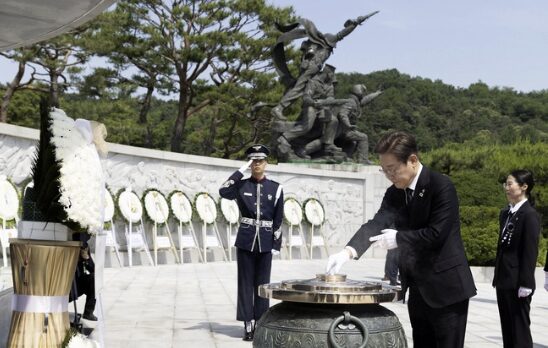 韓国・李在明大統領の「初仕事」が“軍の掌握”だった理由、なぜそんなに軍のことを気にするのか？