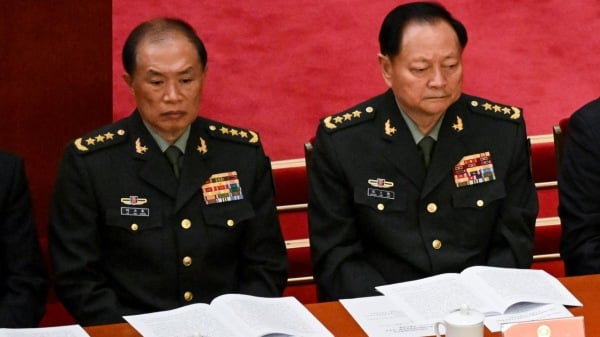 人民解放軍に吹き荒れれるパージの嵐——習近平の軍掌握と「紅いDNA」（前編）